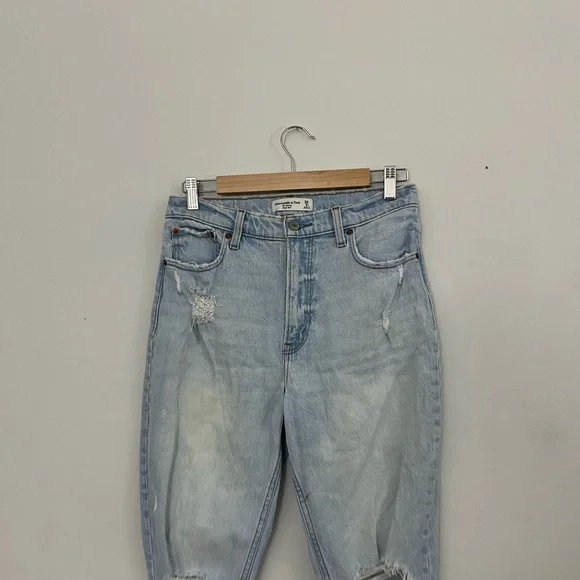 Abercrombie & Fitch The Skinny High Rise Blue Distressed Jeans - Picture 5 of 6